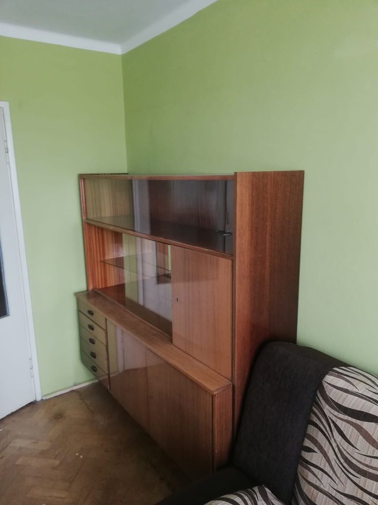 Oddam regał/mała meblościankę