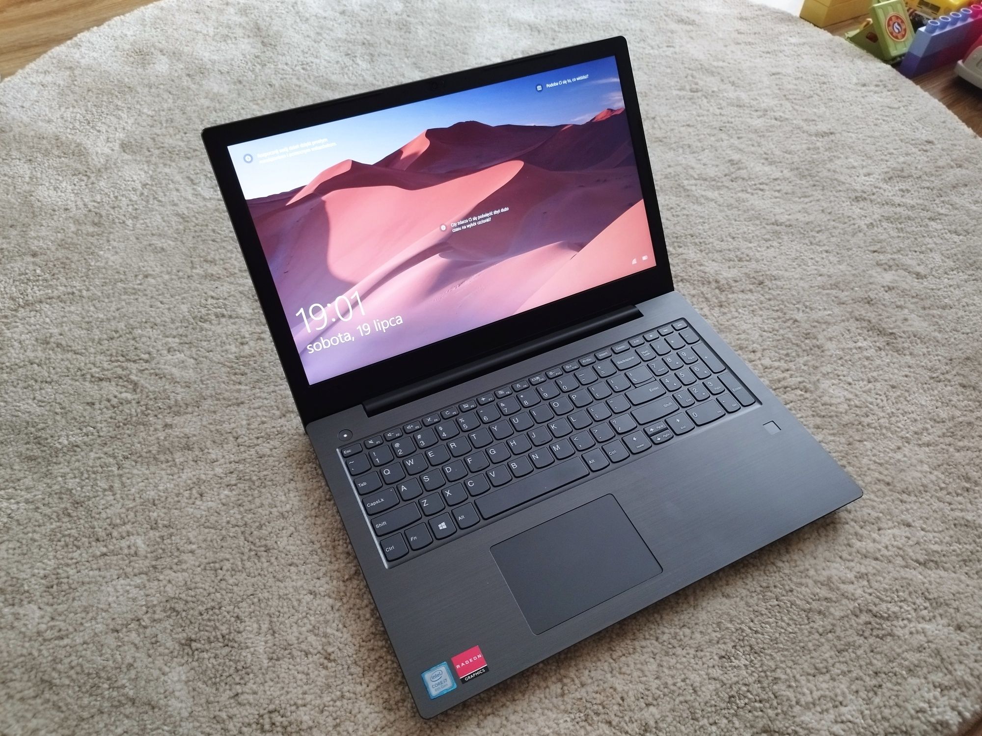 Lenovo V330-15IKB Intel i7 36GB RAM 1TB SSD NVME