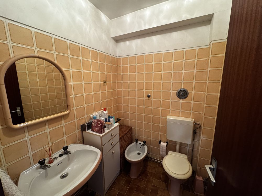 Aluga-se Apartamento T4 no Centro de Viana do Castelo