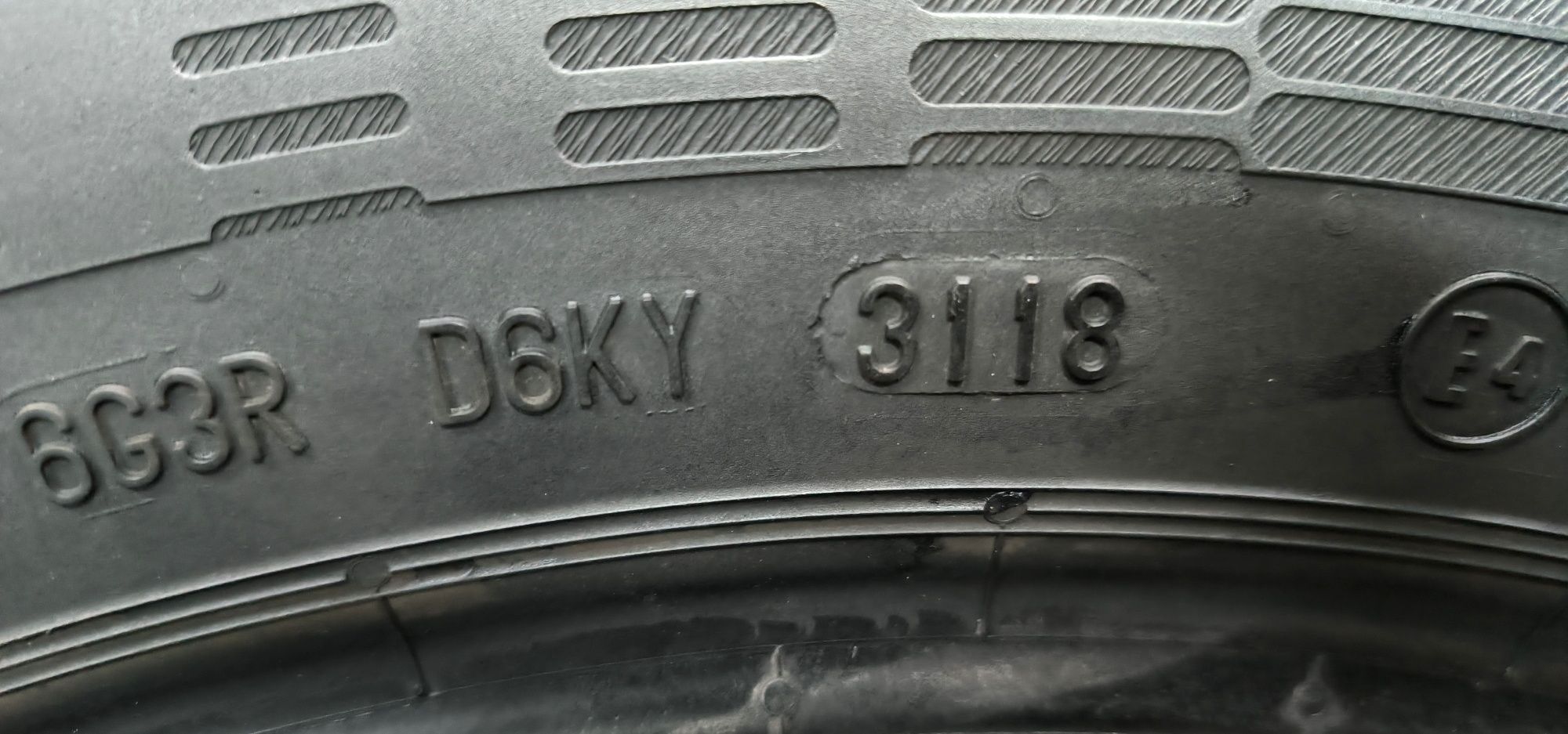 Opony letnie 215/55 R 17 Continental