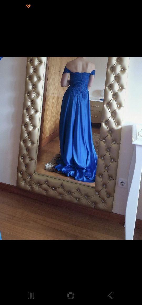 Vestido Azul com renda