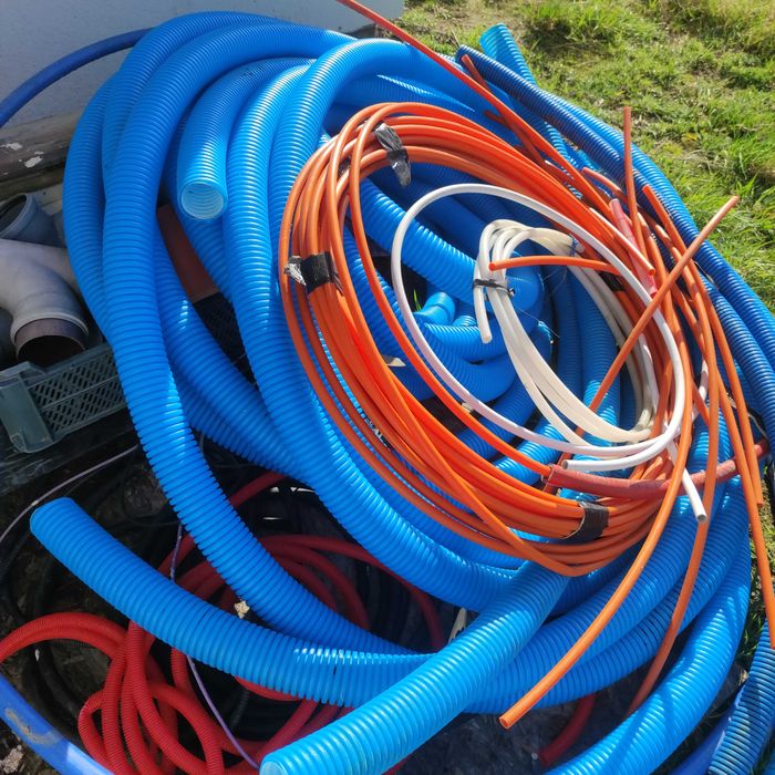 Pozostałości po rekuperacji,budowie, wentylacyjne.