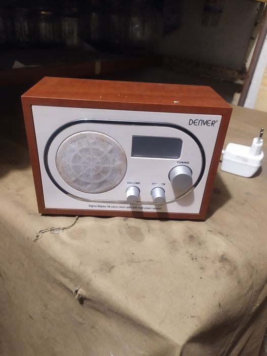 Radio uniwersalne