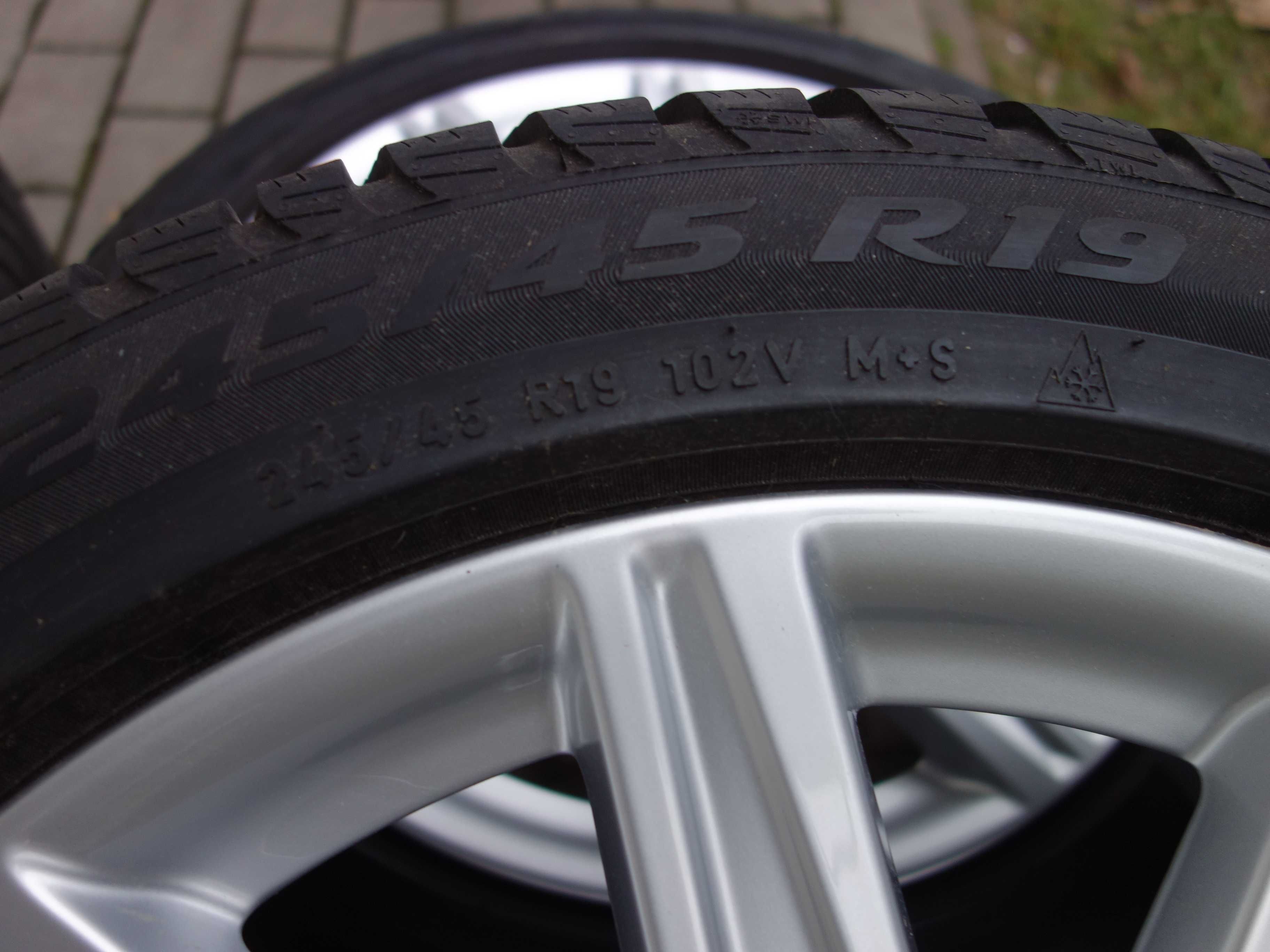 Koła Audi A6 C8 C7 A6 S6 C8 A8 A7 4K 19'' Pirelli
