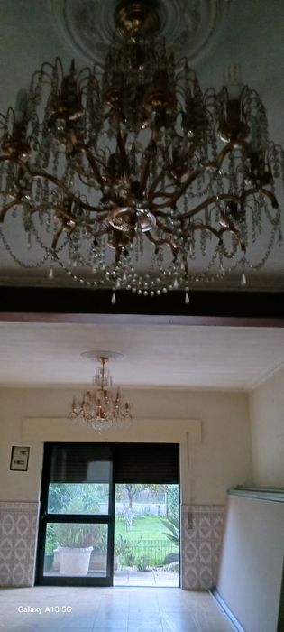 Candeeiros de teto sala cada um  50€ leva os 2 deixo 80€