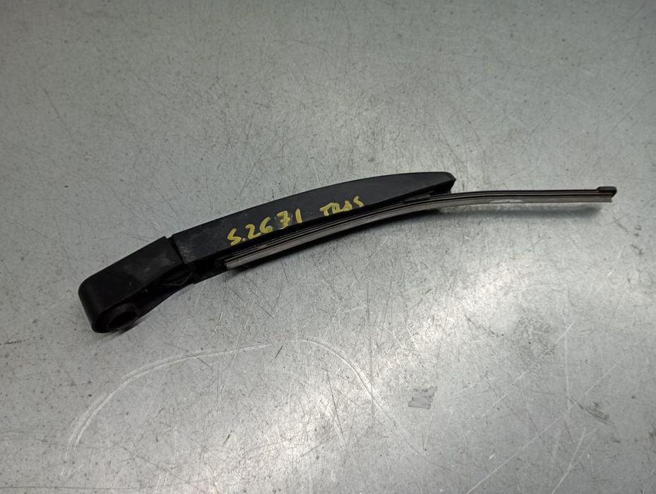 Haste / braço de escova limpa vidros trás FORD Focus IV