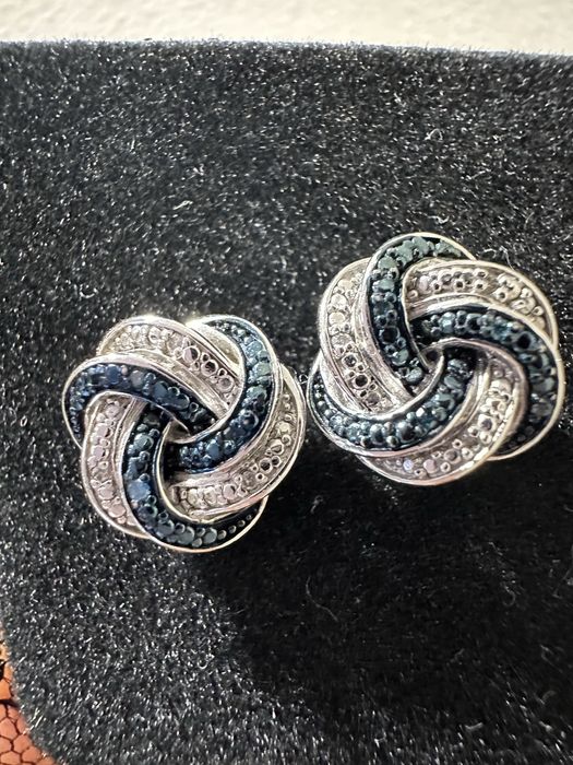 Діамантові пусети(блакитні та білі діаманти),925