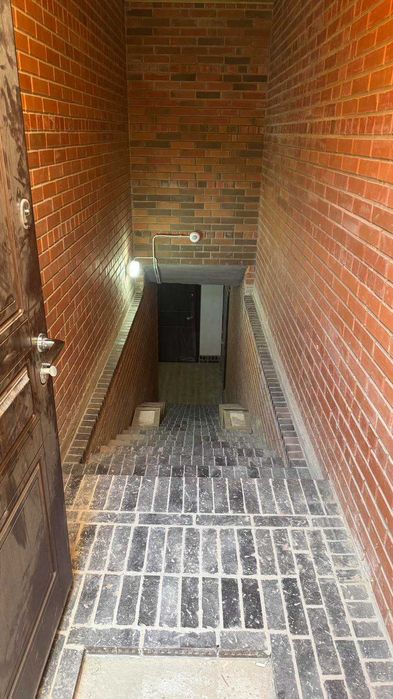 Продается Необычная  3х-ком Квартира в Новом Доме 78.4 м2