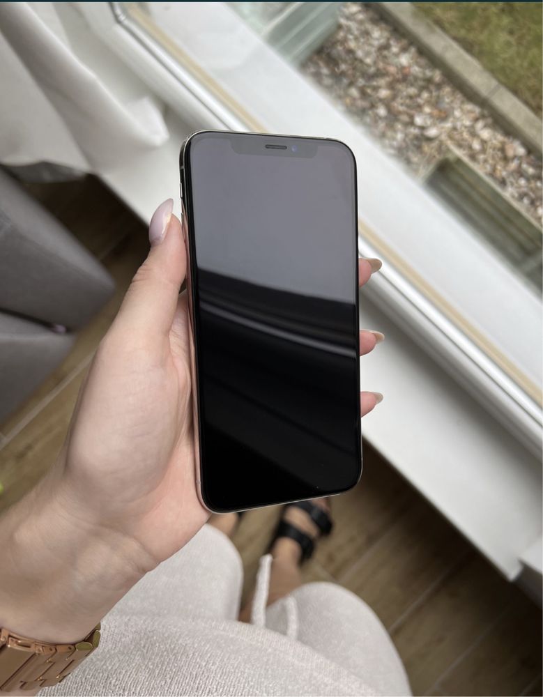 Iphone XS silver stan bdb
