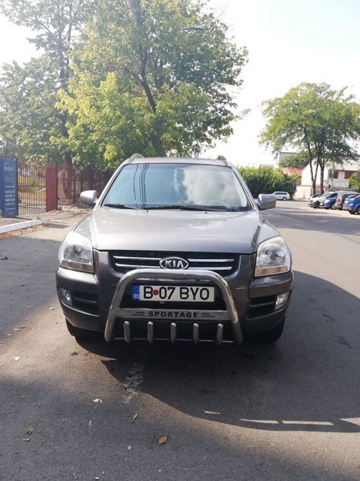 Кенгурятник для Kia Sportage 2004-2010 Защита бампера с нержавейки