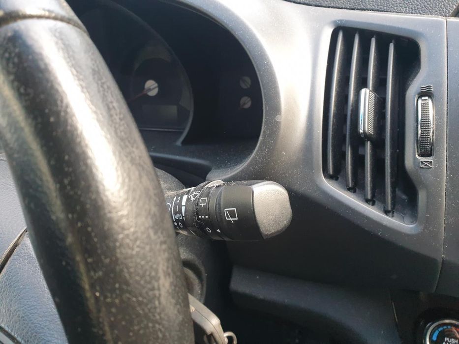 Manípulo do limpa vidros KIA Sportage III (SL)