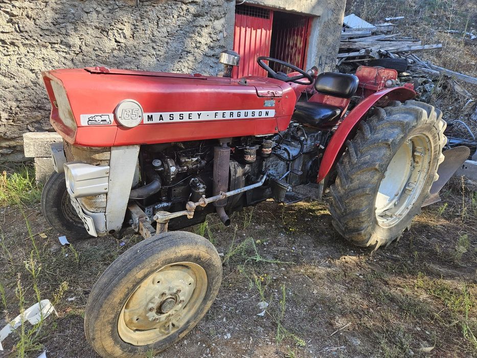 Maquina agricola ferguson