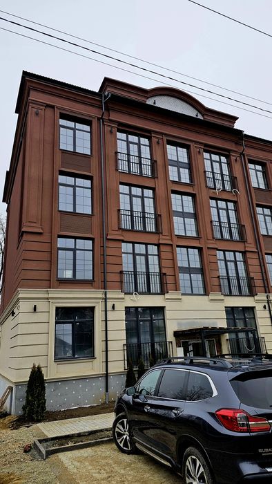 Продам 4к.кв в готовому будинку район Кварцу (124 м2)