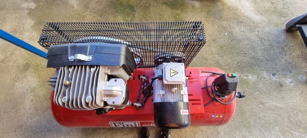 Vendo Compressor de 12 Quilos