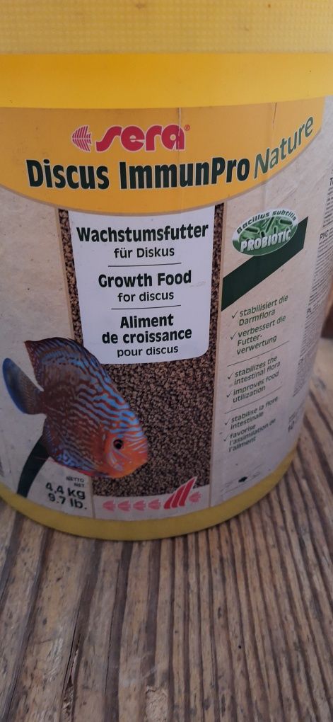 Comida para peixe doses de 1L