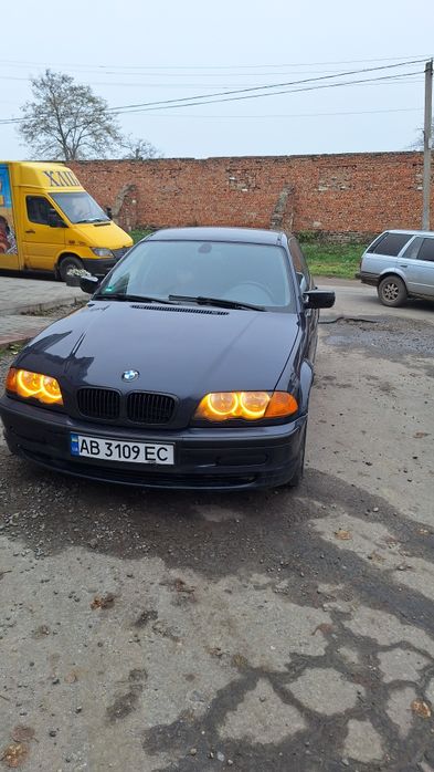 Bmw e46 320d 2001 рік