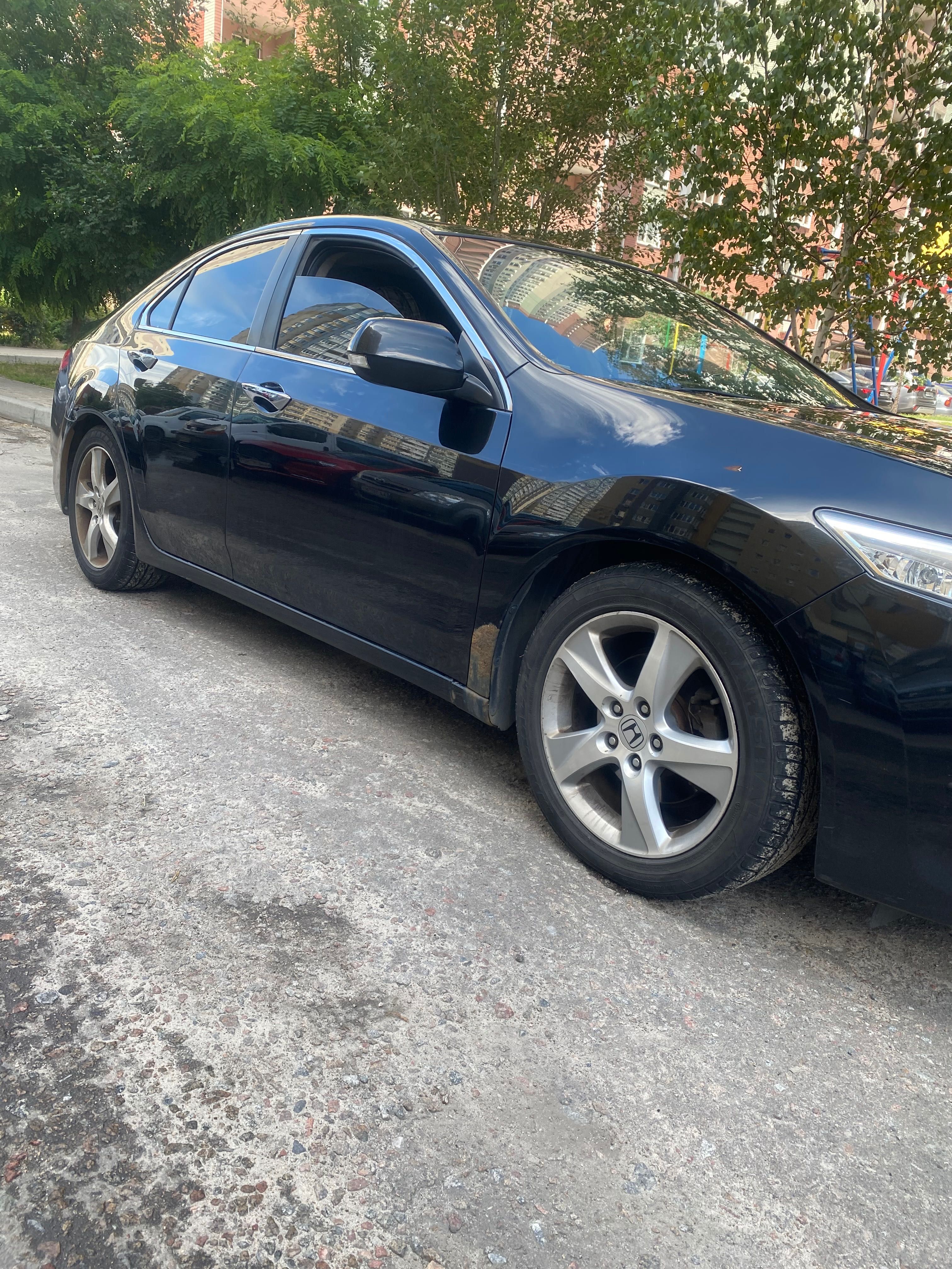 Honda accord 8 2.0 2011 (рестайлінг)