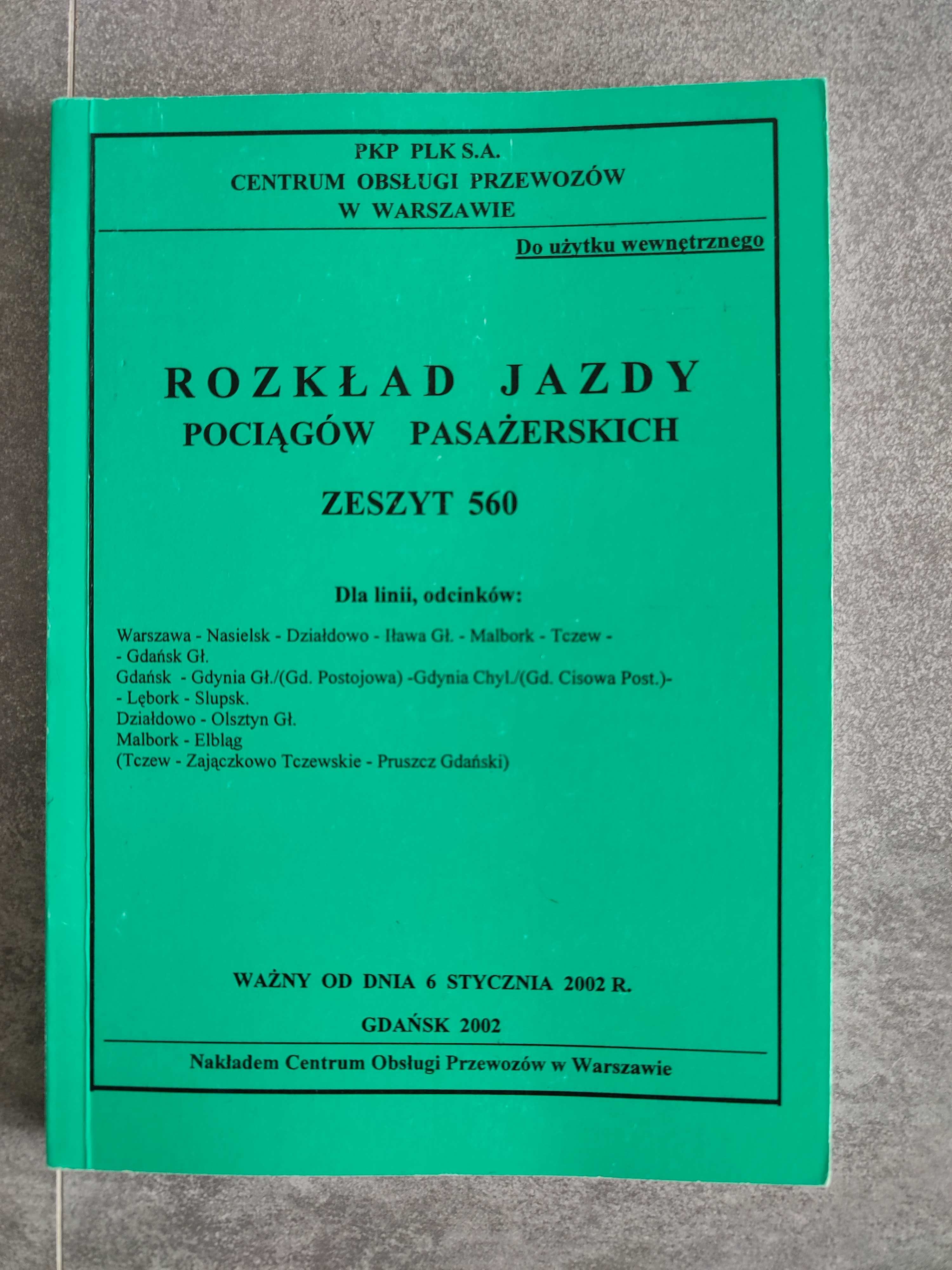 Służbowy rozkład jazdy pociągów pasażerskich 2002r. Zeszyt 560.