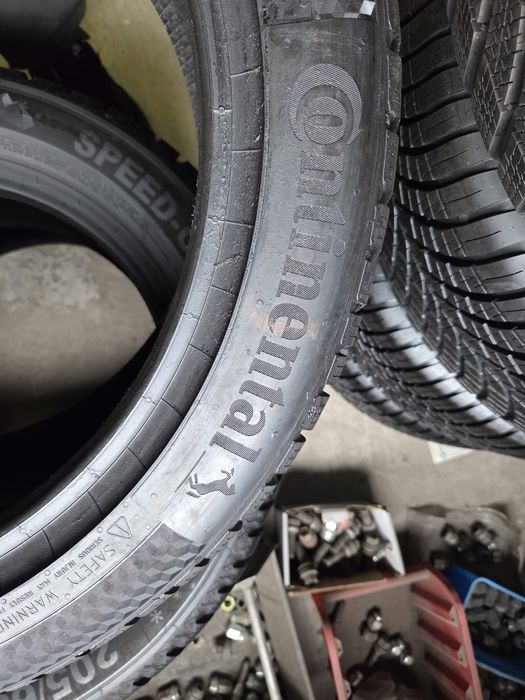 opony używane 235/45R18  Continental Wintercontact TS 870P