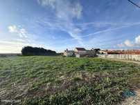 Casa / Villa T2 em Atouguia da Baleia de 105,00 m2