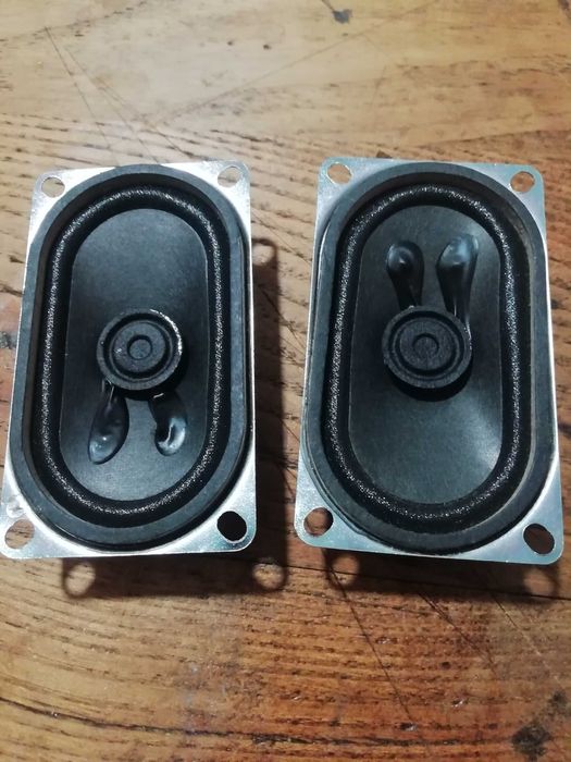 Altifalantes 4 ohms 3w, conjunto.