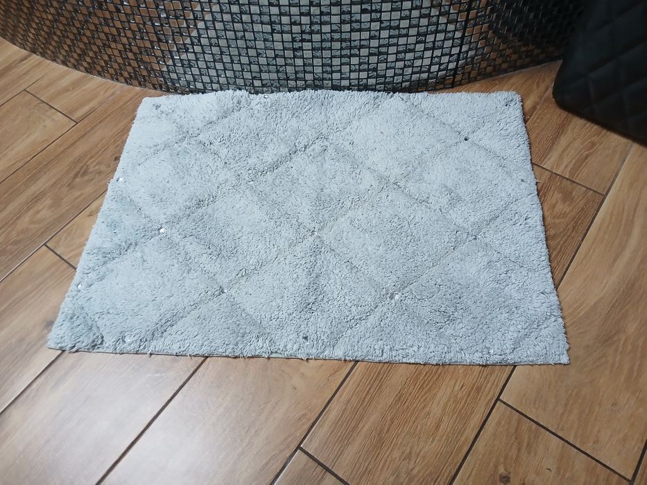 Nowe 2szt dywanik łazienkowy 50x70 szary z kryształkami Eurofirany
