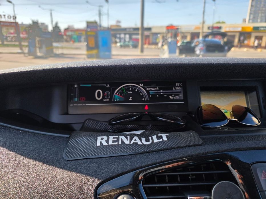 Продам Renault grand scenic 3 2013  3 2013