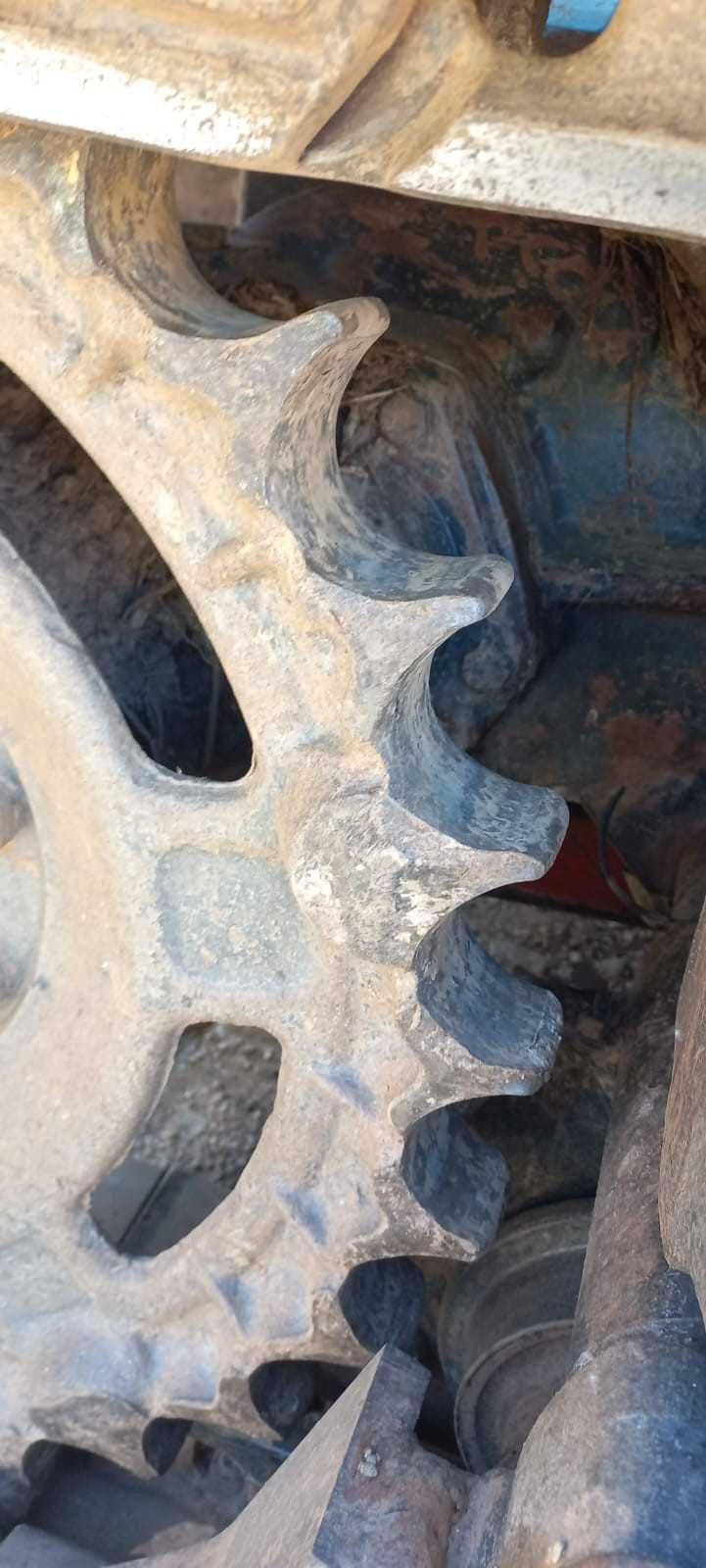 Trator rastos Landini Trekker 105