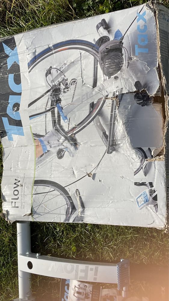 Trenazer Tacx przepływu T2200 ergotrainer