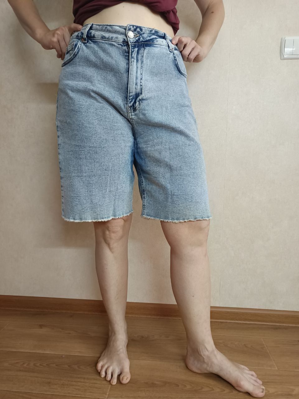 Летние джинсовые шорты.