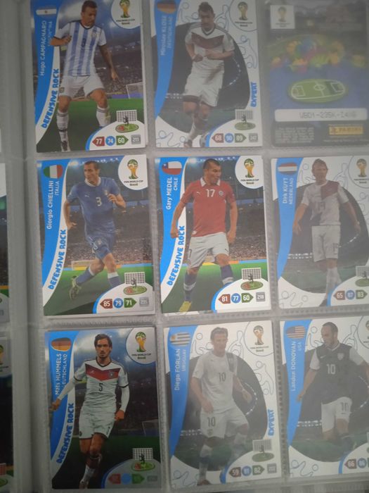 Karty piłkarskie adrenalyn XL FIFA world cup 2014