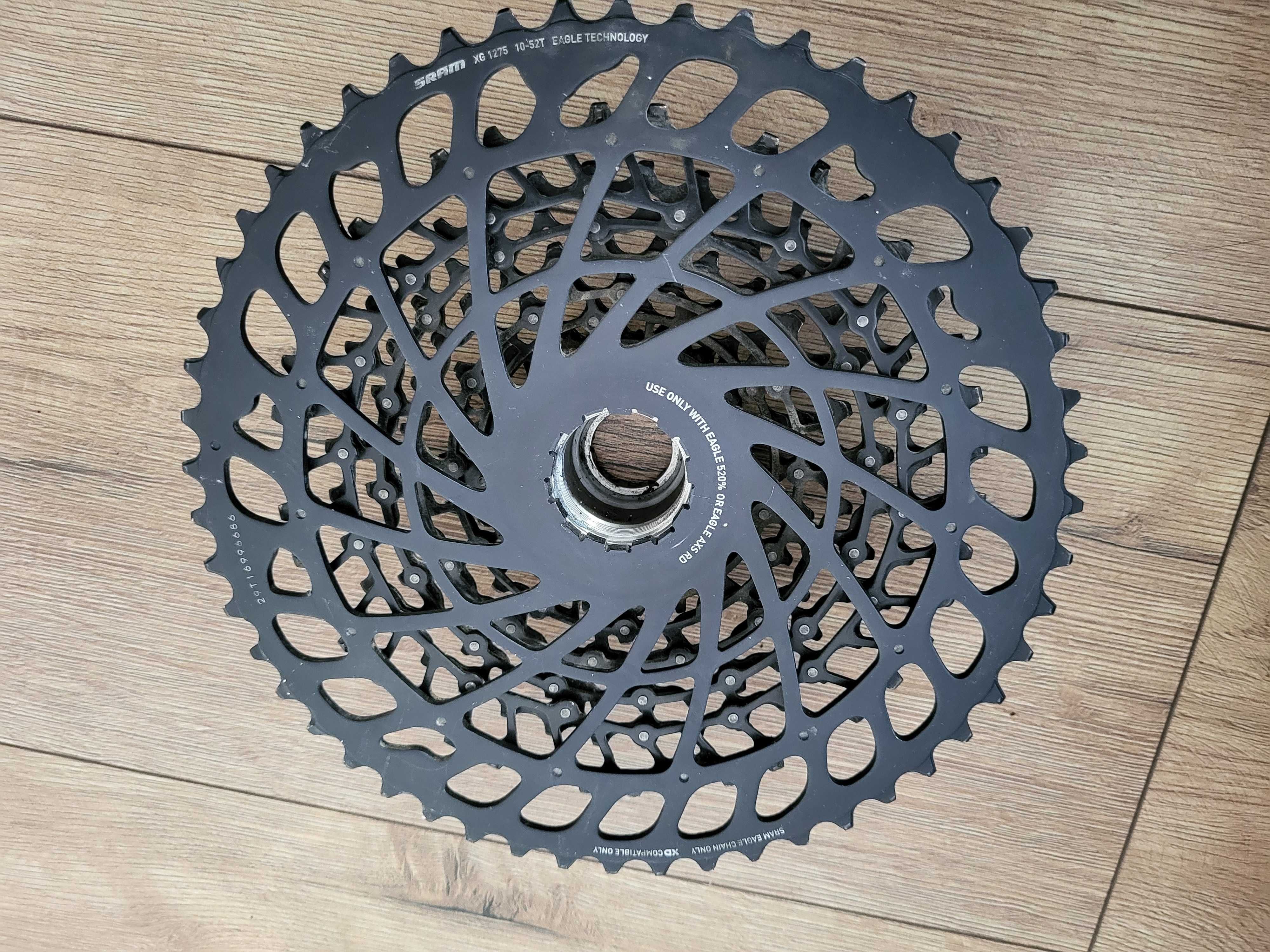 Kaseta SRAM GX Eagle XG-1275   10-52 Lunar  1