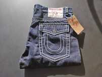 Jeans TRUE RELIGION: O Jeans que Cabe no seu Estilo e no seu Bolso!