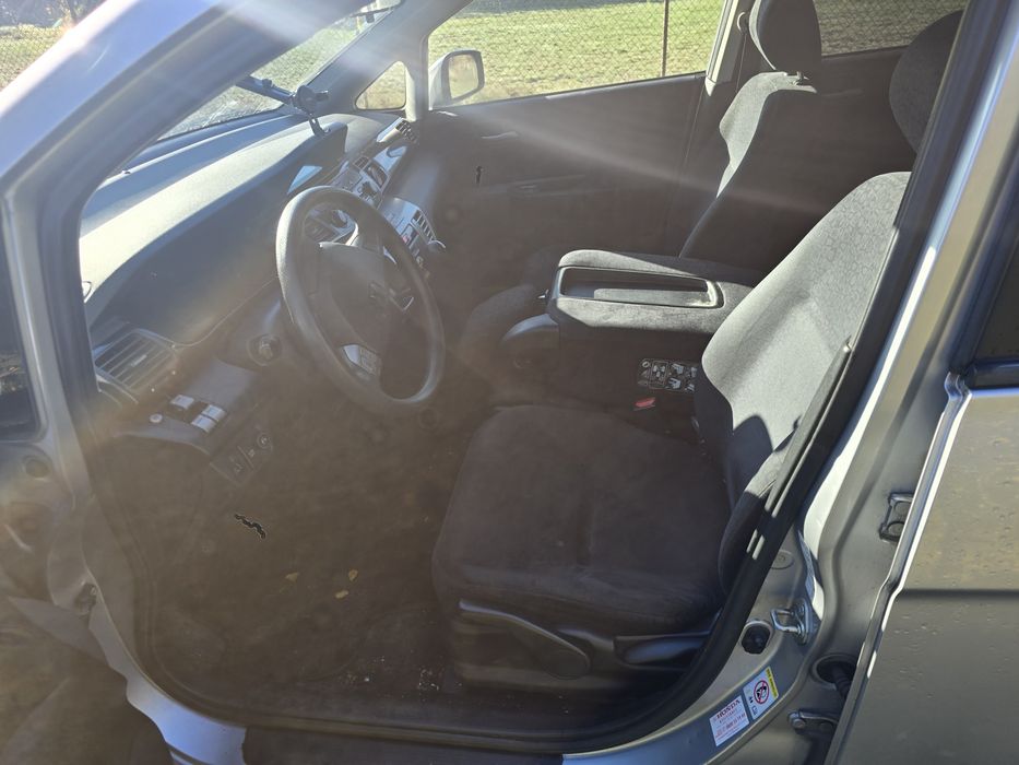 Sprzedam Honda FR-v benzyna+gaz zamiana