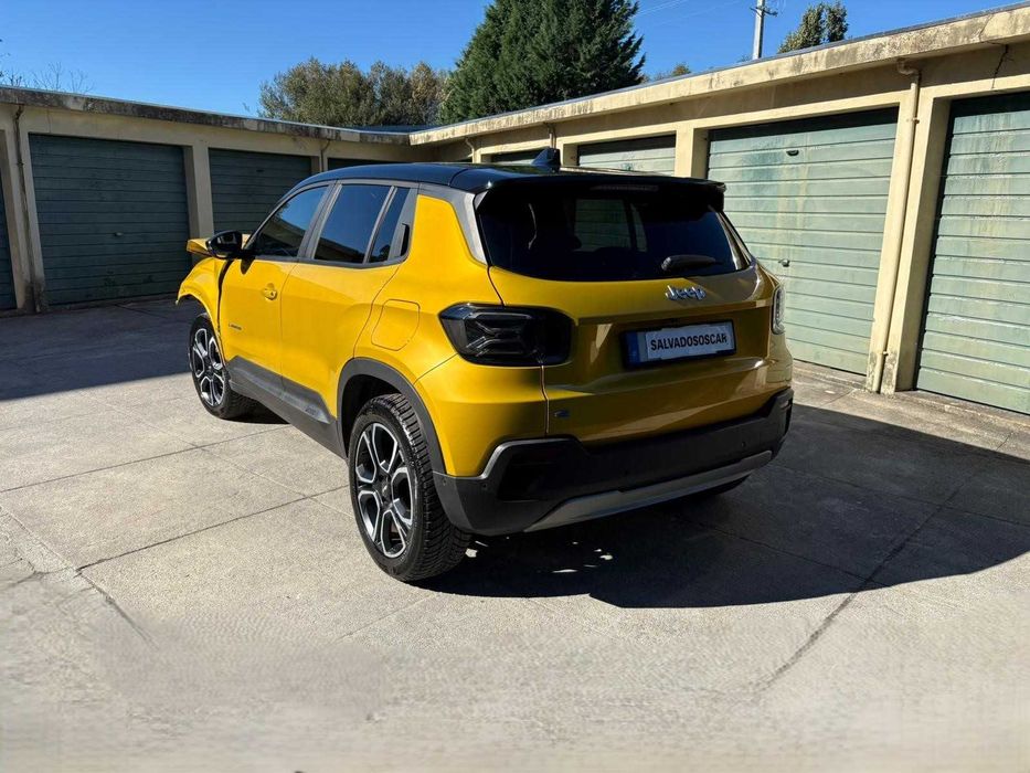 JEEP AVENGER 100% elétrico