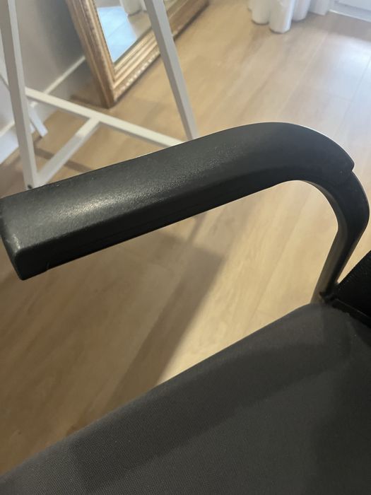 Cadeira escritorio com rodad