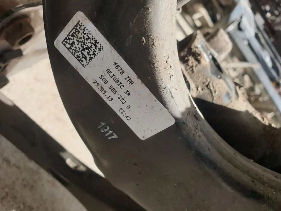 Braço de suspensão trás esquerdo AUDI A3 (8V1, 8VK)