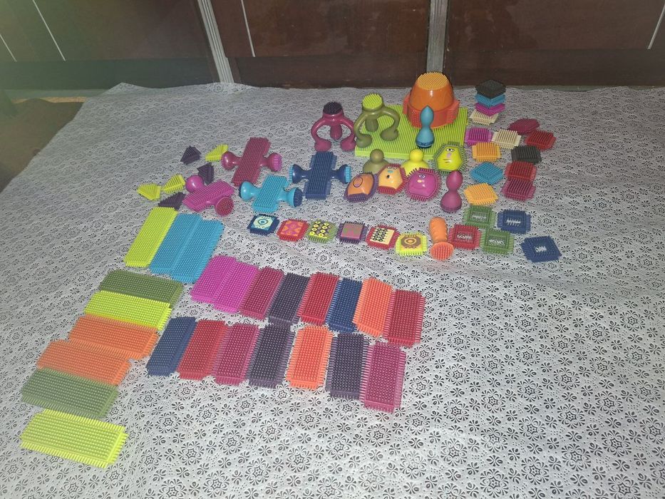 Баттат конструктор іголковий Веселі чоловічки