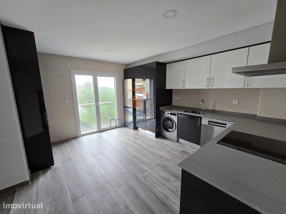 Apartamentos T2 NOVOS na Urb. Moinho do Guizo | Amadora