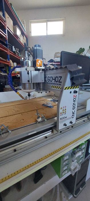 Máquina CNC 6040 c/ módulo rotativo