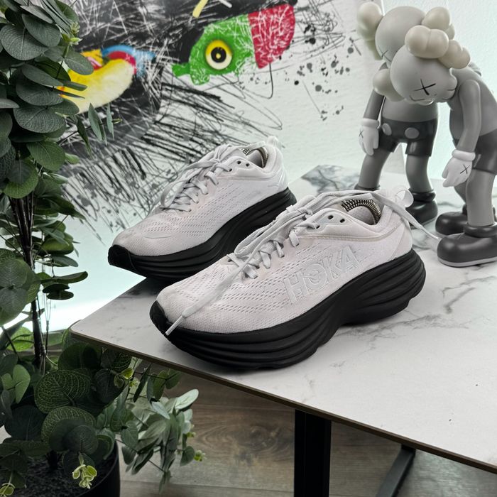 Кросівки Hoka Bondi 8 39 розмір E180