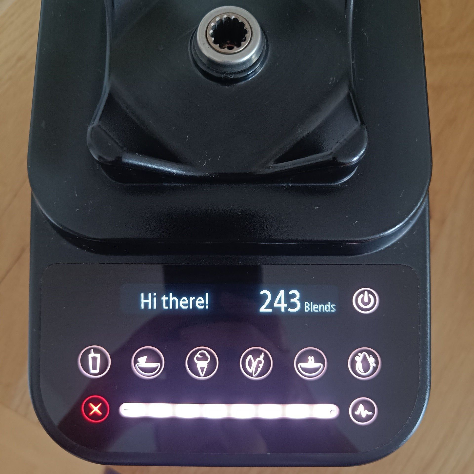 Blender kielichowy Blendtec Designer 725
