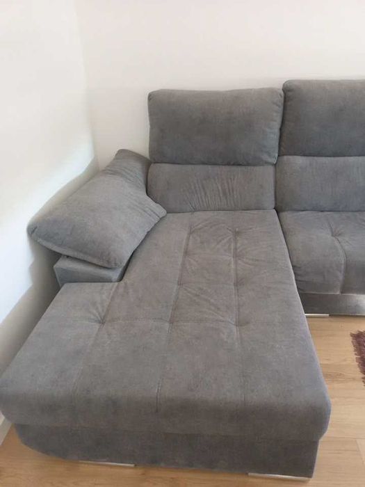 Sofa grande ,na cor cinza