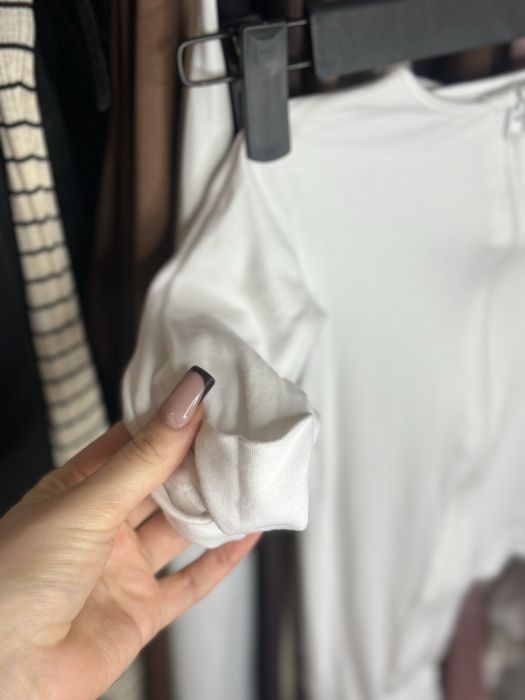 Розпродаж дитячих речей! Боді на замку на новонароджених!