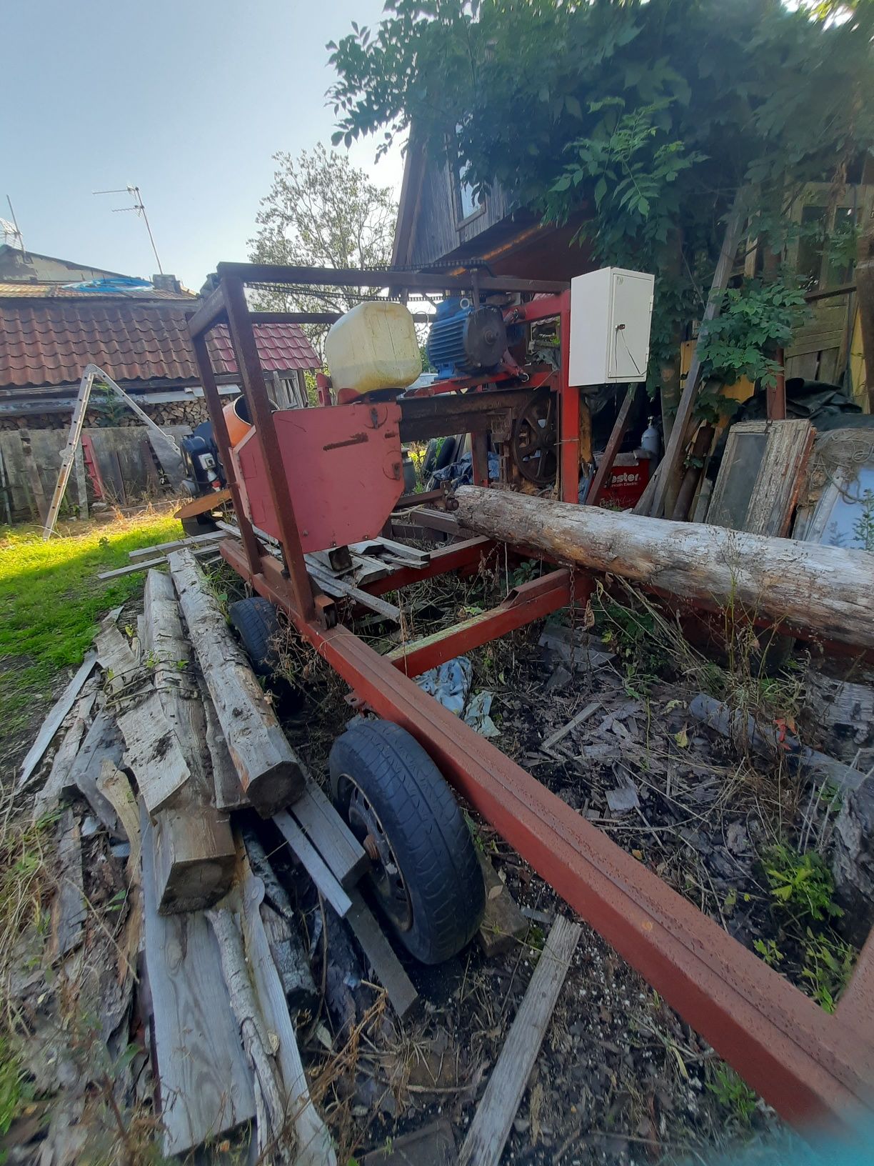 Dwa mobilne traki poziome