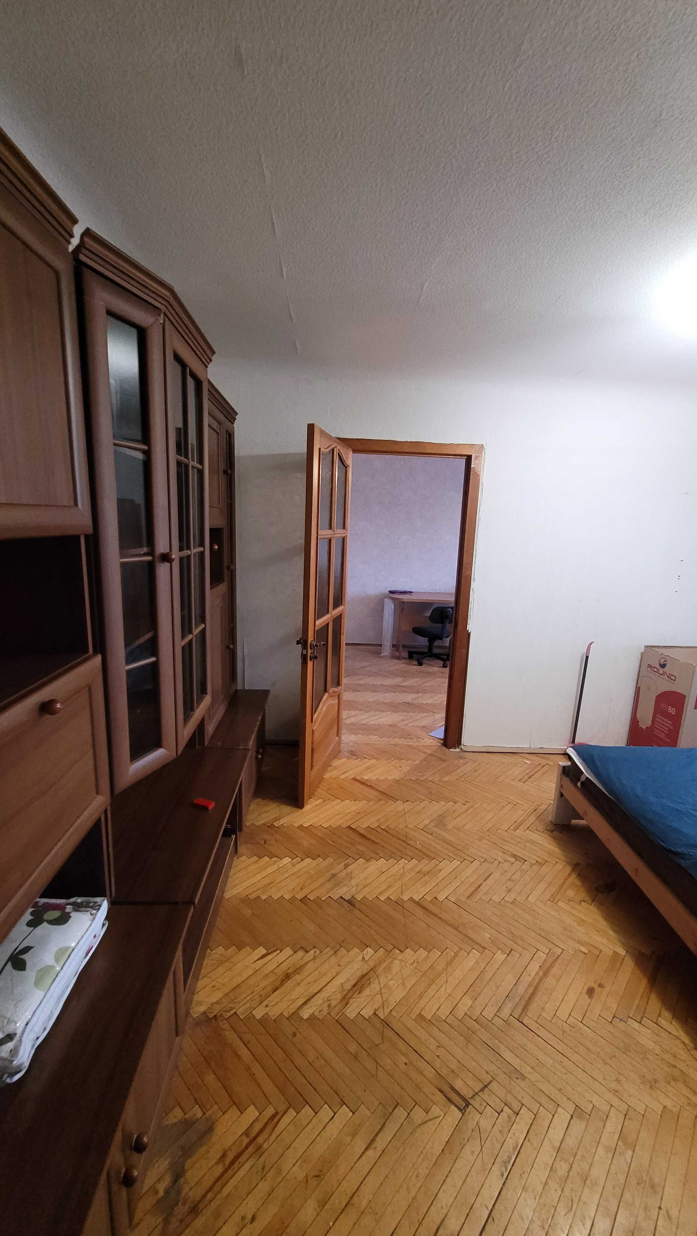 Поділ, 2-х кімнатна, 2 хв від м. Т.Шевченка