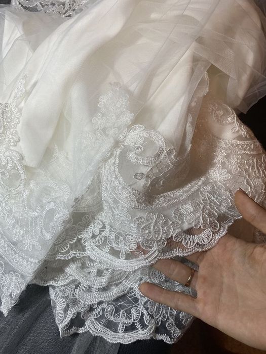 Платье белое