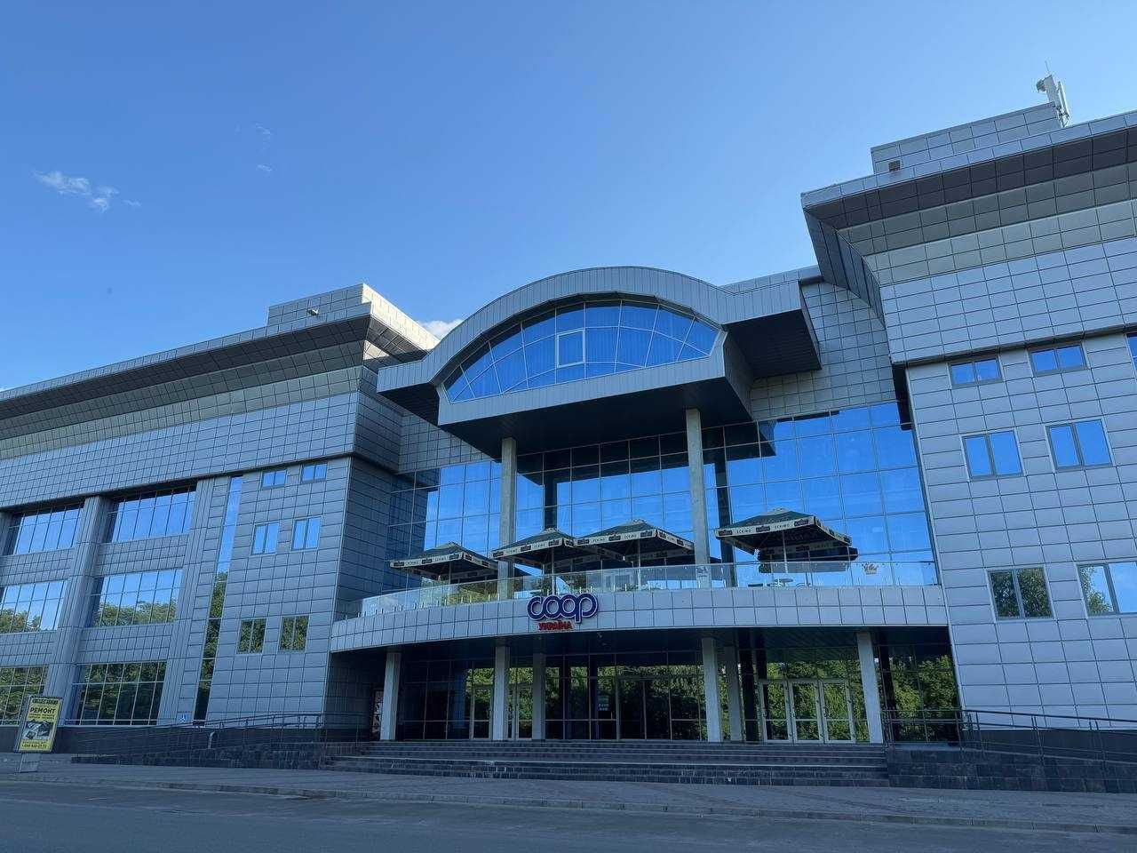 ВІЛЬНІ торгові приміщеня В ЄВРОБАЗАРІ (м. Суми)