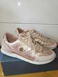 Sneakersy damskie firmy Tommy Hilfiger rozmiar 40 stan bardzo dobry