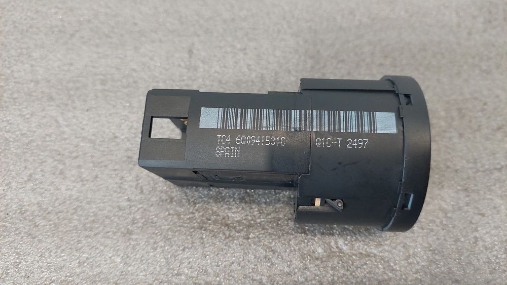 Botão / interruptor de luzes VOLKSWAGEN Polo (9N)
